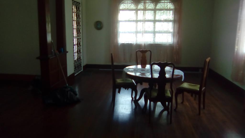 Robert'S Guest House Port of Spain Экстерьер фото